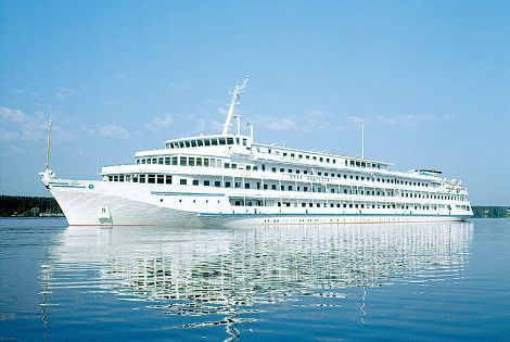 Bateau - Au fil de la Volga -
