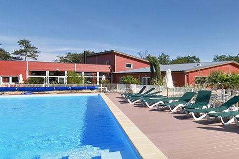 Piscine - Relais du Plessis et Spa