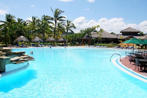 PISCINE 2 - Be Live Grand Marien