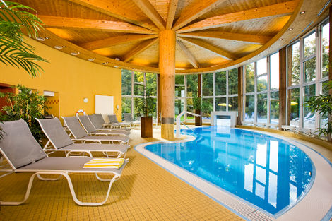 Piscine intérieure - Bon Alpina
