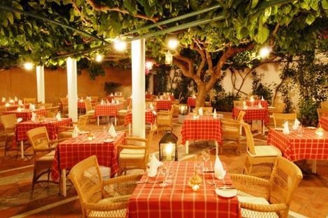 Restaurant - Rithymna Beach