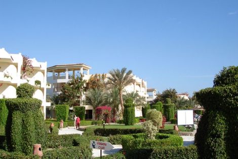 Façade et jardins - Framissima Club Azur