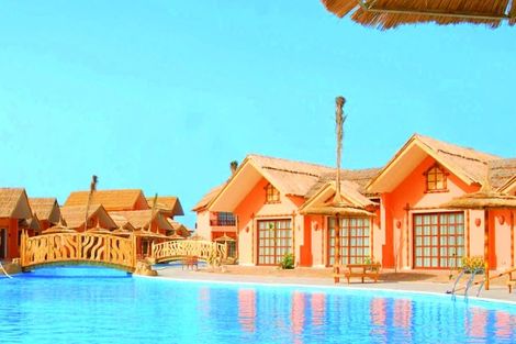 Façade - Jungle Aqua Park