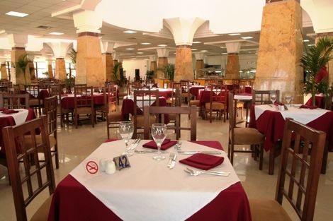 Restaurant - Gorgonia Beach