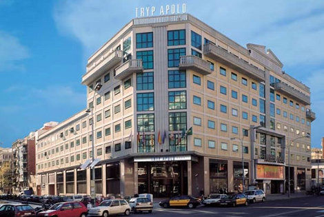 facade - Tryp Apolo
