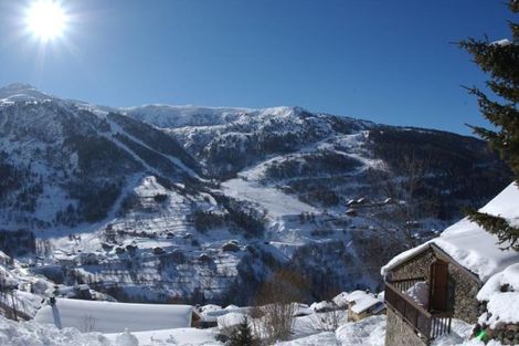 Vue des pistes sur la vallée de Valmeinier
