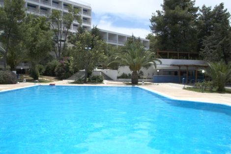 Vue des logements depuis la piscine - Cosmos