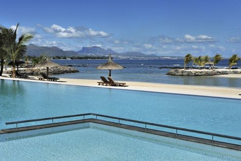 Vue de la piscine - Intercontinental Mauritius Resort