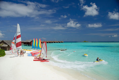 Sports Nautiques - Anantara Dhigu Resort & Spa - Deluxe Sunrise BeachFront Villa
