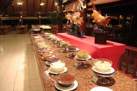 Restaurant - Paradise Island Resort
