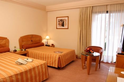chambre - Mansour Eddahbi
