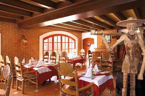 Restaurant - Barcelo Maya Beach