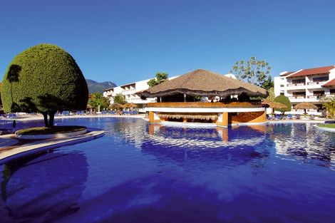 Vue de la piscine - Barcelo Puerto Plata
