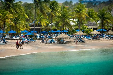 Plage - Smugglers Cove Resort