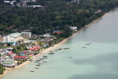 Chalong Beach - Chalong Beach Resort & Spa