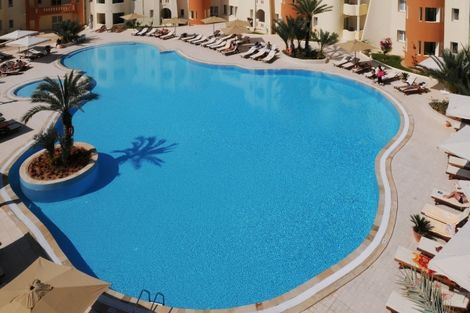 Piscine - Green Palm Golf & Spa