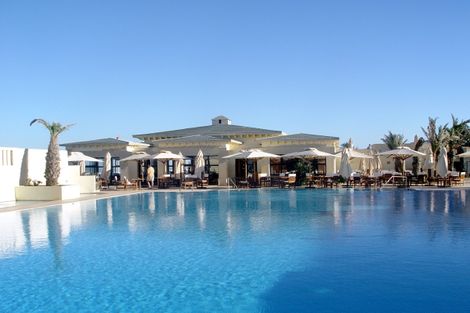Piscine - Park inn by Radisson Ulysse Resort & Thalasso
