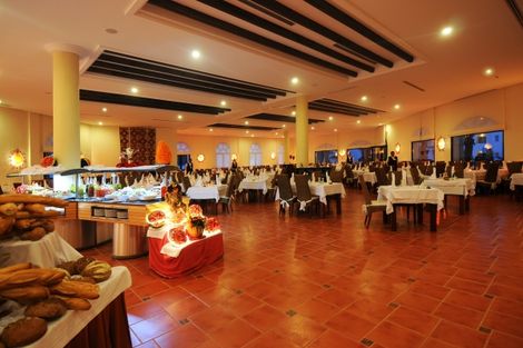 Restaurant - Green Palm Golf & Spa