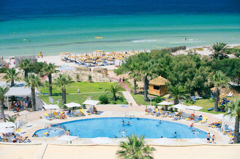 Vue sur la piscine et la mer - One Resort Monastir