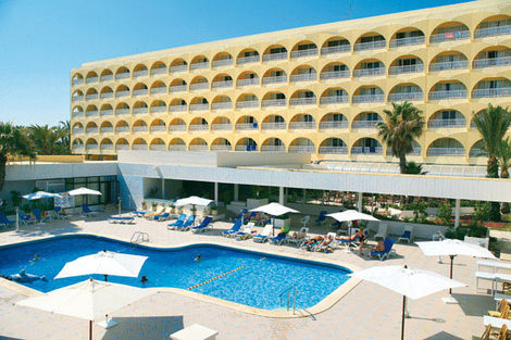 Piscine et logement - One Resort Monastir