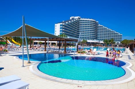 facade - Venosa Beach Resort