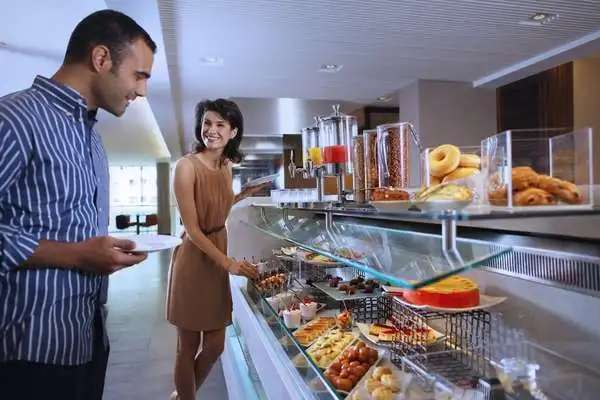 Abu Dhabi : Hôtel Centro Al Manhal