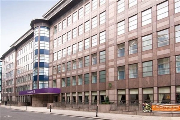 Angleterre : Hôtel Premier Inn London Blackfriars (fleet Street) Hotel