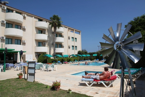 Chypre : Hôtel Mandalena Hotel Apartments