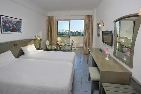 Chypre : Hôtel Nissiana And Bungalows