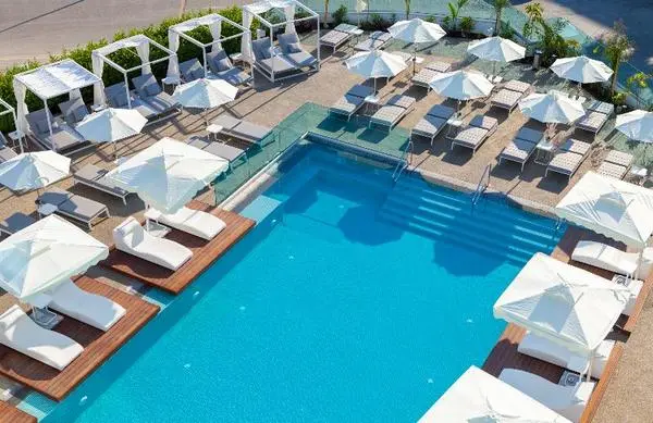Chypre : Hôtel The Blue Ivy Hotel And Suites