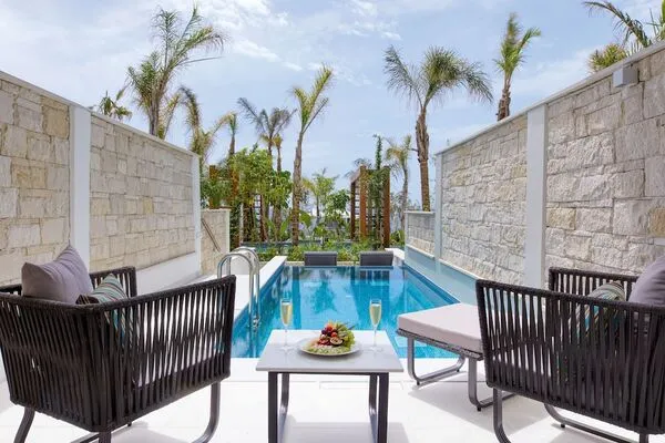 Chypre : Hôtel Amavi Madefortwo Hotels