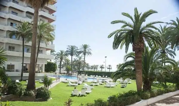 Espagne : Hôtel Apartamentos Bajondillo