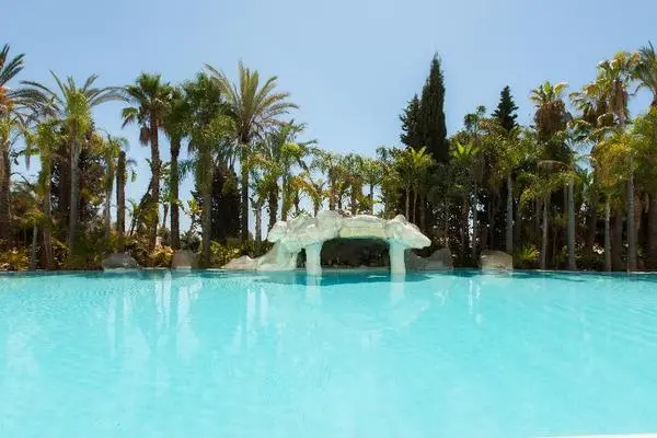 Espagne : Hôtel Guadalpin Suit