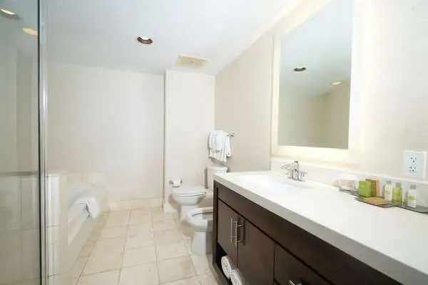 Etats-Unis : Hôtel Doubletree Ocean Point Resort & Spa