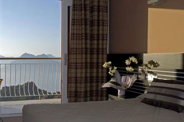 France Corse : Hôtel Capo Rosso