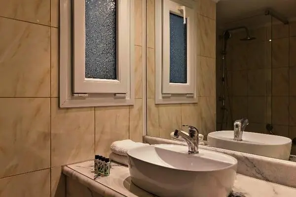 Grece : Hôtel Ariti