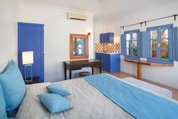 Grece : Hôtel Meltemi Luxury Suites