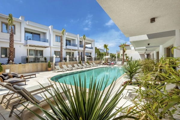 Grece : Hôtel Pefki Deluxe Residences