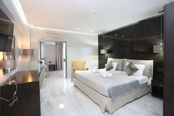 Grece : Hôtel Tropical