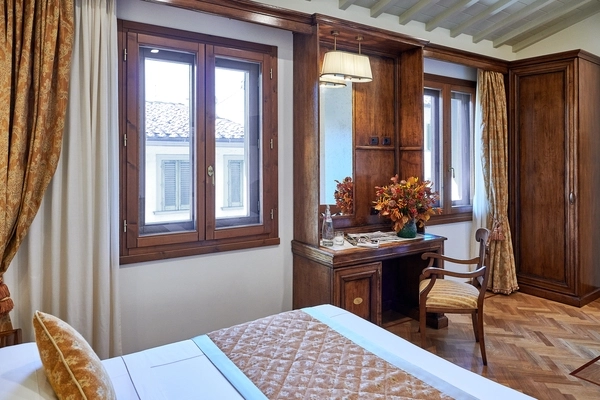 Italie : Hôtel Adler Cavalieri