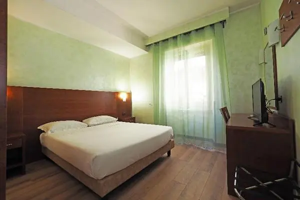 Italie : Hôtel Osimar