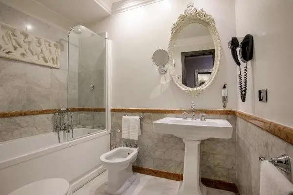 Italie : Hôtel Royal Court Hotel