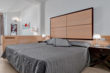 Sardaigne : Hôtel The Pelican Beach Resort & Spa