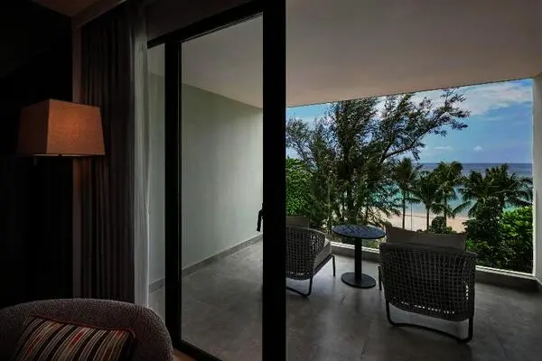 Thailande : Hôtel Four Points By Sheraton Phuket Patong Beach Resort