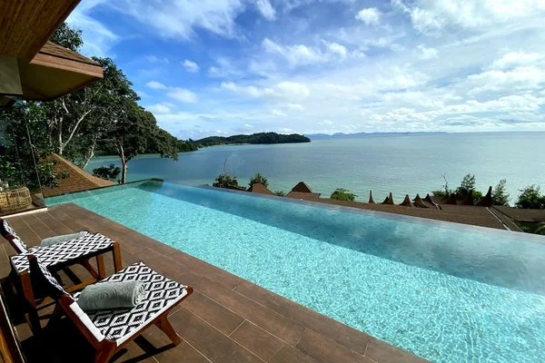 Thailande : Hôtel Sinae Phuket Luxury Hotel