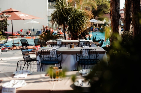 Hôtel Royal G Max golem ALBANIE