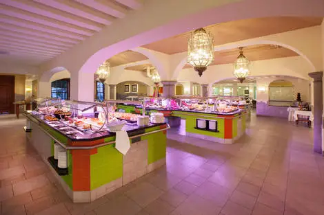 Restaurant buffet