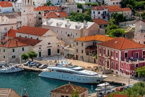 Hôtel Puteus Palace pucisca CROATIE