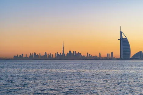 Combiné circuit et hôtel Immersion à Dubaï (5 nuits) et séjour libre dubai Dubai et les Emirats