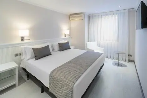 Hôtel Catalonia Roma barcelone ESPAGNE